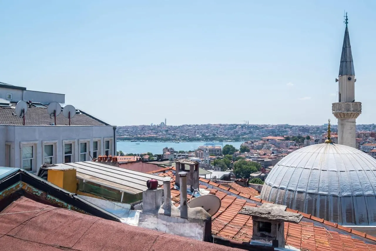 Central Flat With A Shared Terrace In Beyoglu Apartment Istanbul