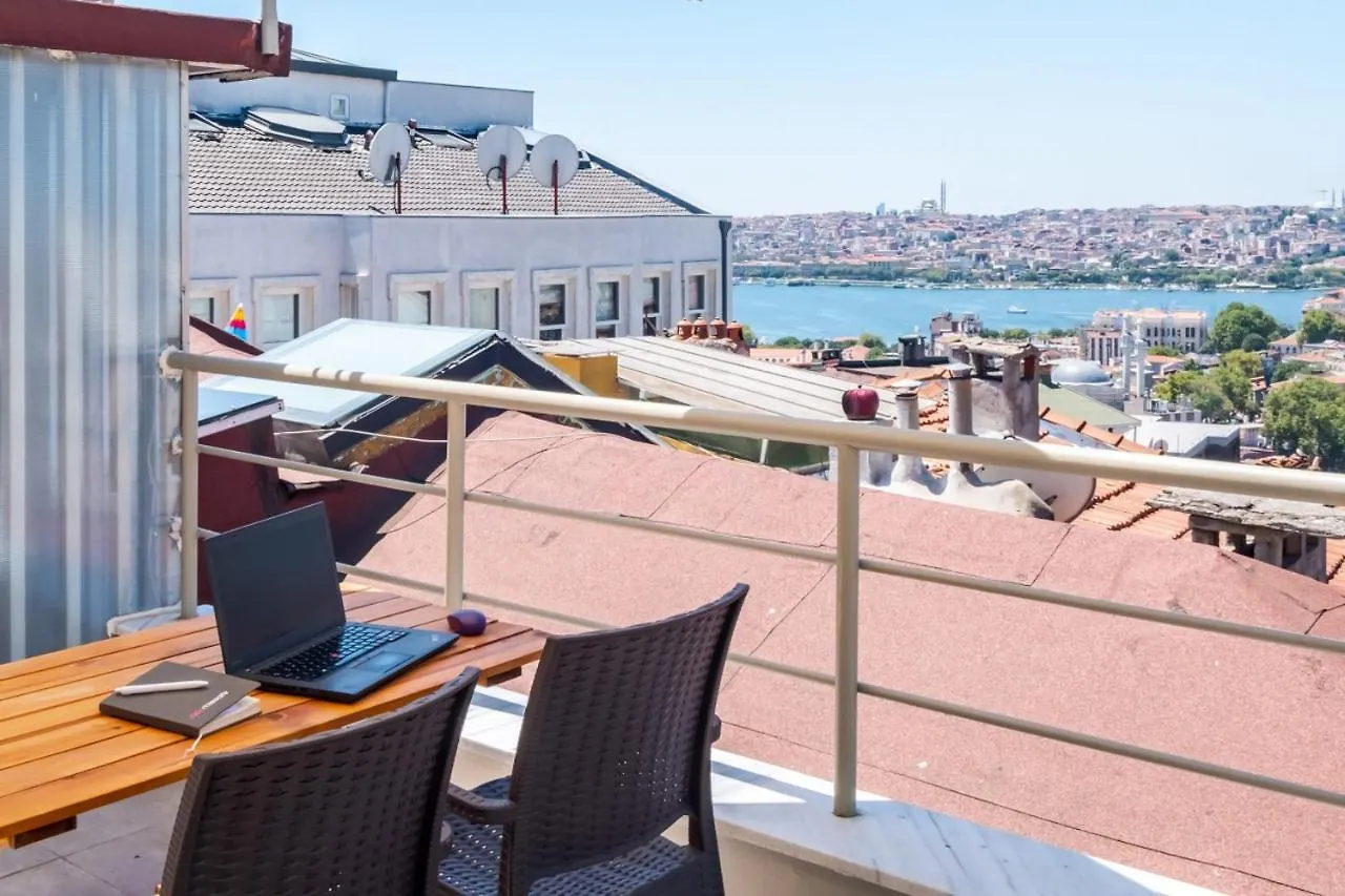 Central Flat With A Shared Terrace In Beyoglu Apartment Istanbul